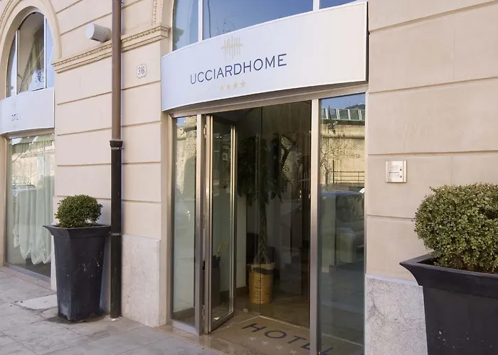 Ucciardhome Hotel